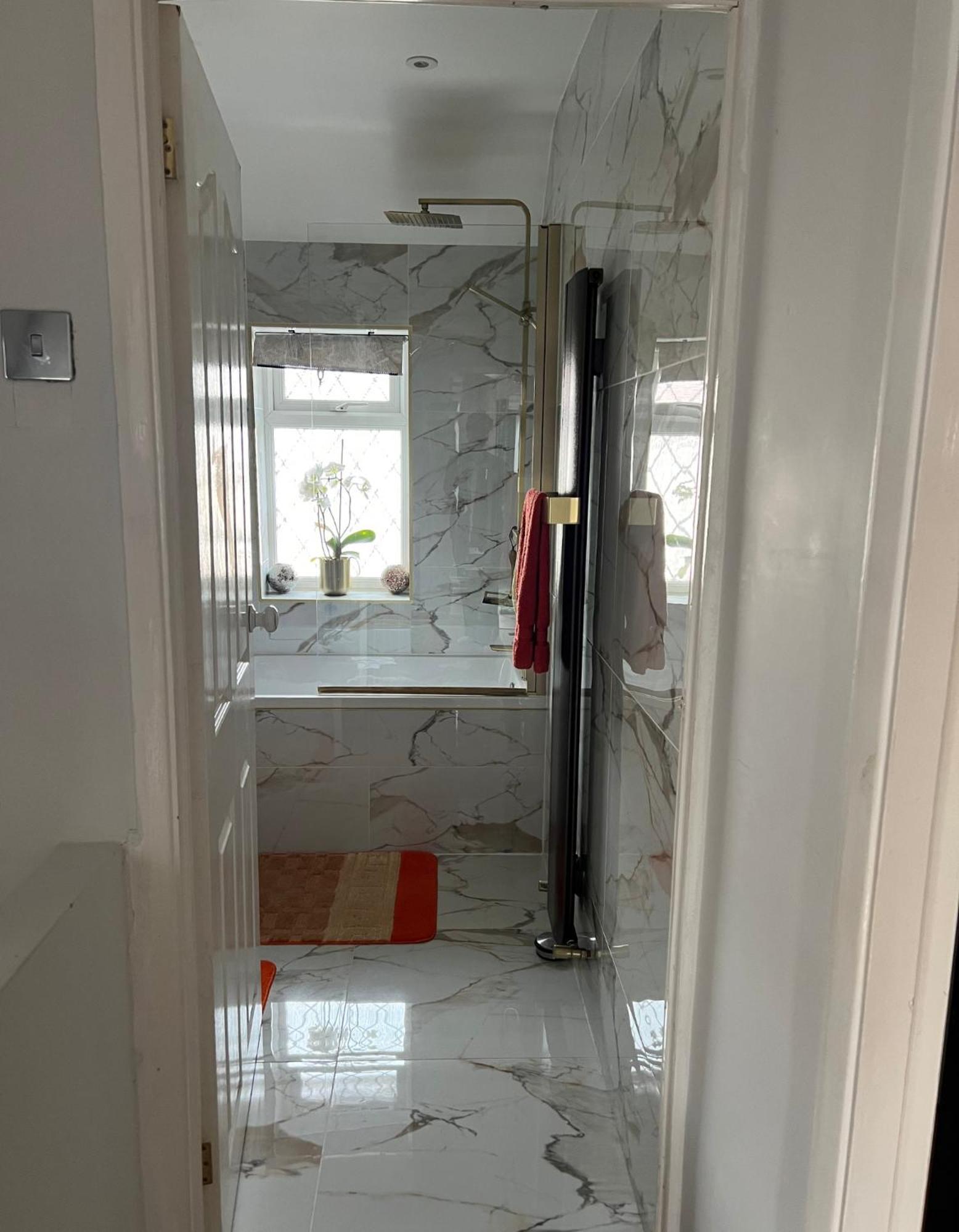 Double Room In Great Barr Near M5 - M6 - Parking - Tv Bed-Garden Birmingham Dış mekan fotoğraf